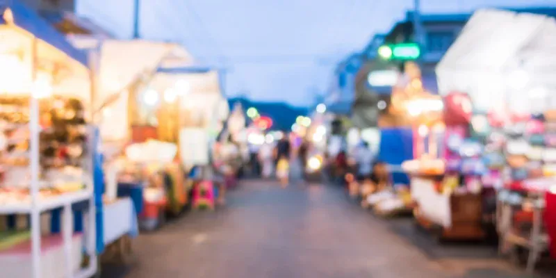 Strategii de Marketing pentru Afaceri Locale: Cum să Atragi Clienții din Comunitatea Ta